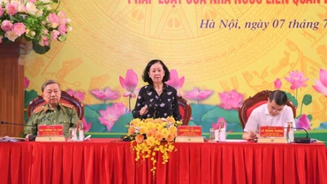 Đồng chí Trương Thị Mai phát biểu chỉ đạo.