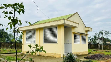 Khu nhà vệ sinh chung nơi xảy ra vụ việc.