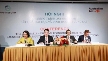 Các đại biểu dự Hội nghị.
