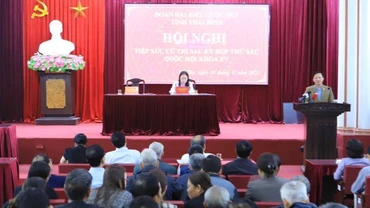 Quang cảnh buổi tiếp xúc cử tri tại tỉnh Thái Bình. (Ảnh Thế Duyệt)