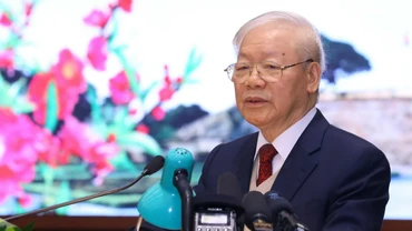 Chưa bao giờ thơ ca được đọc nhiều trên các diễn đàn như thế