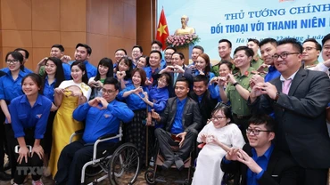 Rực cháy khát vọng tuổi trẻ và tinh thần cống hiến