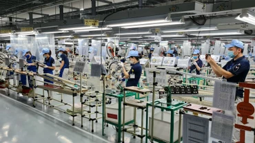 Công ty Toyoda Gosei (tỉnh Thái Bình) dự kiến chi thưởng Tết cao nhất cho người lao động là 100 triệu đồng.