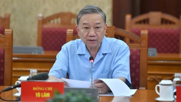 Tổng Bí thư, Chủ tịch nước Tô Lâm phát biểu chỉ đạo cuộc họp Thường trực Tiểu ban Văn kiện Đại hội XIV của Đảng. (Ảnh: Đăng Khoa)