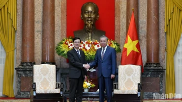 Chủ tịch nước Tô Lâm tiếp Trưởng Khu hành chính đặc biệt Hồng Kông (Trung Quốc) Lý Gia Siêu.