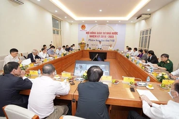 Một cuộc họp của Hội đồng Giáo sư Nhà nước. (Nguồn: http://hdgsnn.gov.vn)