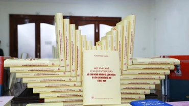 Ra mắt cuốn sách của Tổng Bí thư Nguyễn Phú Trọng: Ý nghĩa quốc tế đặc biệt quan trọng