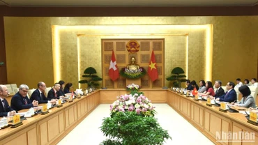 Quang cảnh cuộc hội kiến.