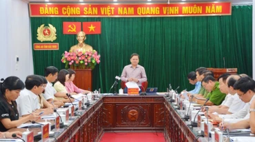 Toàn cảnh hội nghị.
