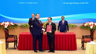 Lễ trao Thỏa thuận hợp tác về phổ biến chính thức các tiêu chuẩn quốc gia Việt Nam trên lãnh thổ Belarus.
