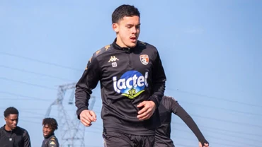 Aymeric Faurand Tournair tập luyện cùng câu lạc bộ Laval FC. (Ảnh: Instagram nhân vật)