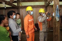 Điện lực Lai Châu đã nỗ lực đưa điện về với hàng nghìn hộ dân vùng khó khăn.