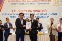 Quang cảnh lễ ký kết.