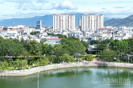 Một góc trung tâm phường Phan Rang (Khánh Hòa) được đầu tư hạ tầng đồng bộ. (Ảnh: NGUYỄN TRUNG)