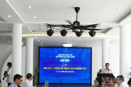 Quang cảnh buổi họp báo. (Ảnh: NGUYỄN TRUNG)