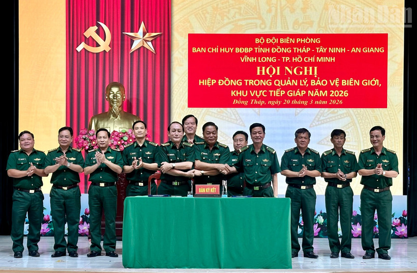 Đại diện Bộ đội Biên phòng các tỉnh, thành phố ký kết kế hoạch hiệp đồng quản lý, bảo vệ biên giới, khu vực tiếp giáp năm 2026.