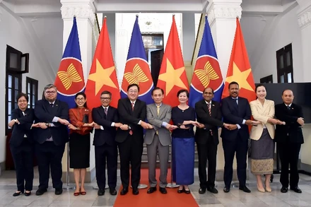 Quang cảnh buổi tiếp. (Ảnh: Báo Thế giới và Việt Nam)