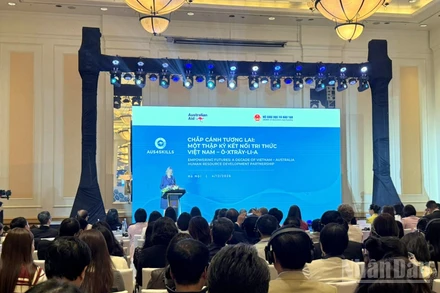 Toàn cảnh lễ kỷ niệm. (Ảnh: TRUNG HƯNG)