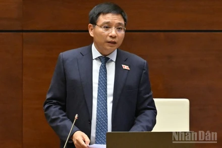 Bộ trưởng Tài chính Nguyễn Văn Thắng phát biểu. (Ảnh: THỦY NGUYÊN)