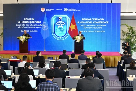 Quang cảnh phiên họp báo chung. (Ảnh: TRẦN HẢI)