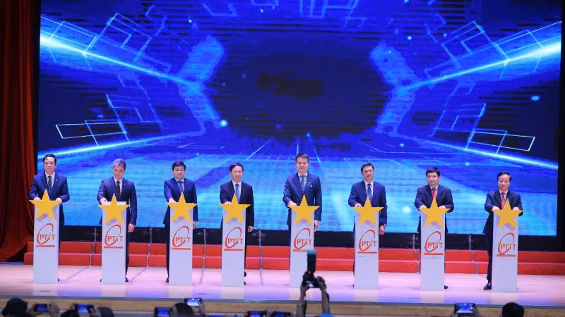 Lễ bấm nút Liên minh Hợp tác Sở hữu trí tuệ và đổi mới sáng tạo.