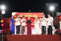 "Đoàn văn công" với nhiều thế hệ.