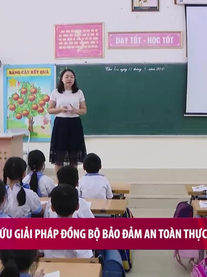 [Video] Nghiên cứu giải pháp đồng bộ bảo đảm an toàn thực phẩm học đường