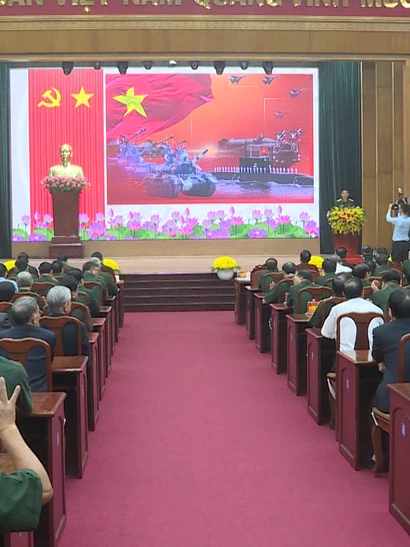 [Video] Gặp mặt, tri ân cán bộ Quân đội nghỉ hưu khu vực phía Nam 