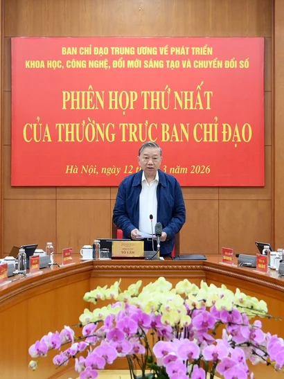 Tổng Bí thư Tô Lâm chủ trì Phiên họp thứ nhất năm 2026 của Thường trực Ban Chỉ đạo Trung ương về phát triển khoa học, công nghệ, đổi mới sáng tạo và chuyển đổi số. (Ảnh: ĐĂNG KHOA)