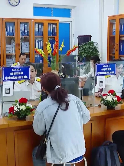 [Video] Thu ngân sách ngành thuế lần đầu vượt 2,2 triệu tỷ đồng 