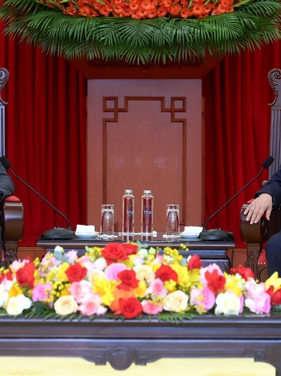 Tổng Bí thư Tô Lâm tiếp ông Alexey Komissarov, Giám đốc Học viện Hành chính công và Kinh tế quốc dân trực thuộc Tổng thống Liên bang Nga.