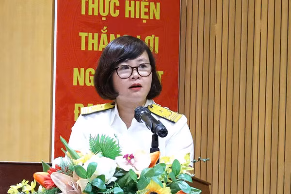 Phó Chi cục trưởng Chi cục Thuế thương mại điện tử Lý Thị Hoài Hương phát biểu khai mạc. (Ảnh: Cục Thuế)