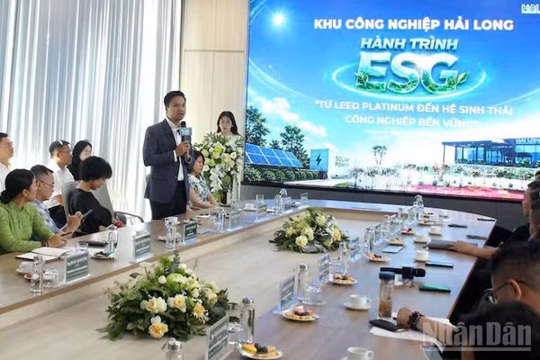 Quang cảnh sự kiện. (Ảnh: MAI TÚ)
