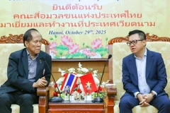 Ông Lê Quốc Minh, Ủy viên Trung ương Đảng, Tổng Biên tập Báo Nhân Dân, Phó Trưởng ban Tuyên giáo và Dân vận Trung ương, Chủ tịch Hội Nhà báo Việt Nam và ông Nakorn Veerapravati, Chủ tịch Liên đoàn Nhà báo Thái Lan trực thuộc Hoàng gia Thái Lan. (Ảnh: SƠN HẢI)