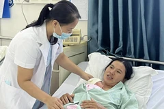 Chăm sóc sức khỏe cho bà mẹ, trẻ em tại Bệnh viện Sản-Nhi Lào Cai.