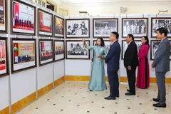 Triển lãm “Một số hình ảnh phong trào thi đua yêu nước và các gương điển hình tiên tiến của Bộ Văn hóa, Thể thao và Du lịch giai đoạn 2020-2025”. (Ảnh: Bộ VHTTDL)