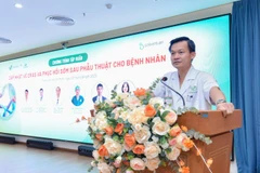Tiến sĩ, Bác sĩ Phan Đình Mừng, Phó Giám đốc Bệnh viện Quân y 175, Giám đốc Viện Chấn thương Chỉnh hình phát biểu tại buổi tập huấn.