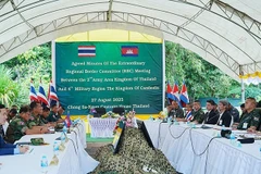Toàn cảnh cuộc họp giữa Thái Lan và Campuchia. (Ảnh: KHMER TIMES)