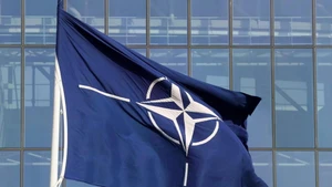Cờ của NATO. (Ảnh: IDCPC)