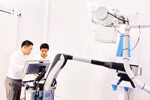 Thiết bị chụp X-quang phổi tích hợp trí tuệ nhân tạo tại Trạm y tế xã Thạnh An.