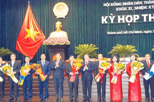 Thường trực Hội đồng nhân dân Thành phố Hồ Chí Minh khóa XI, nhiệm kỳ 2026-2031 (Ảnh THẾ ANH)