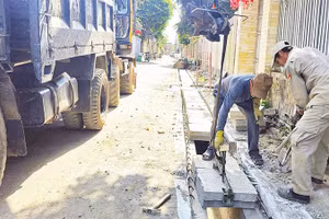 Thi công cống hộp bê-tông cốt thép cho hệ thống thoát nước đô thị Đông Hà.