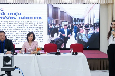 Chia sẻ thông tin tại diễn đàn.