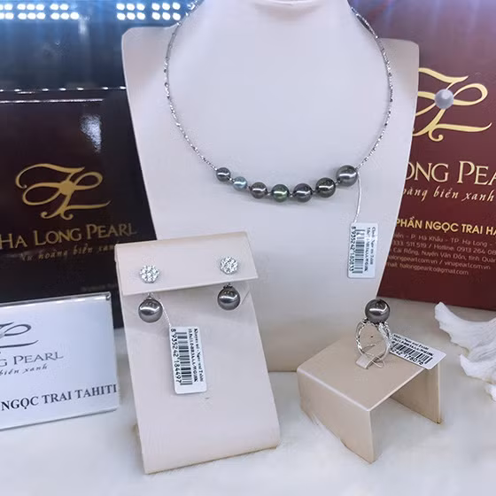Bộ ngọc trai Tahiti