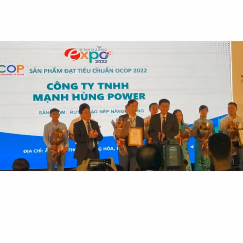 Rượu gạo nếp năng lượng
