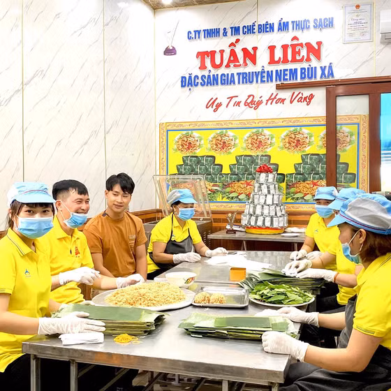 Nem Bùi Tuấn Liên