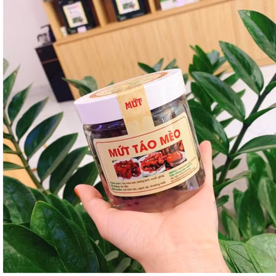 Mứt táo mèo
