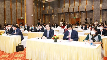 Các đại biểu dự lễ phát động Giải báo chí toàn quốc "Vì sức khỏe nhân dân" lần thứ nhất. Ảnh: SƠN HẢI