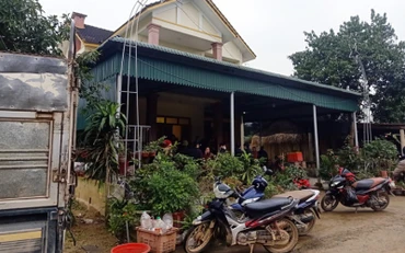 Ngôi nhà xảy ra vụ ngộ độc khí than khi sưởi ấm làm hai học sinh thương vong. (Ảnh: Dương Công Hợp)