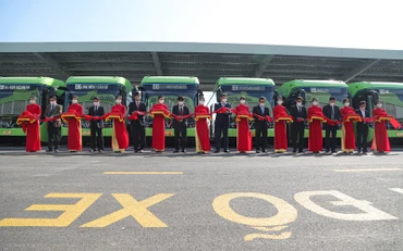 Khai trương tuyến bus điện E03.
